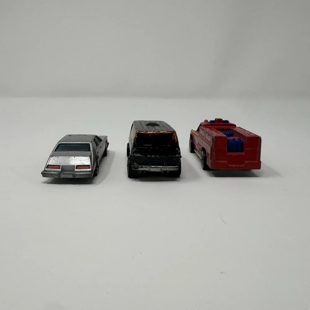 Lot of 9 Vintage 70s 80s Hot Wheels Matchbox Die Cast Cars Toys Used Played